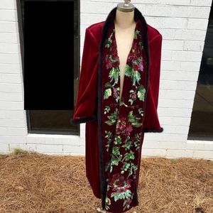 Zang Toi Opera Cape